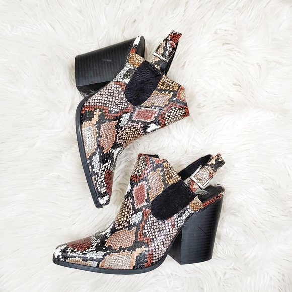 Qupid Shoes - Qupid Camel Snake Slay Slingback Mule Shoes 10M
